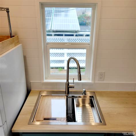 Tiny House for Sale - Brand new build. 23' tiny home on