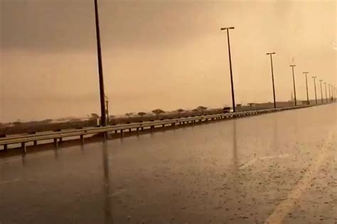 Video Rain Witnessed In Rak Fujairah And Sharjah Temperature May Go