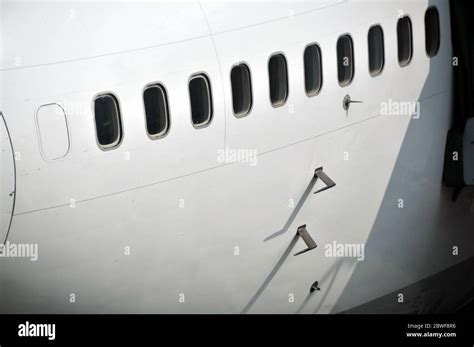 Tubo pitot en el avión Boeing 747 Fotografía de stock - Alamy