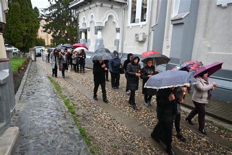 Denia Prohodului Domnului N Parohia Cehu Silvaniei Episcopia S Lajului