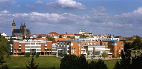 University of Hradec Králové (Pardubice, Czech Republic) - apply, prices, reviews | Smapse