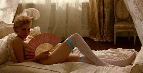 Kirsten Dunst Nude Caps From Marie Antoinette Picture 20072originalkirstendunstmarie