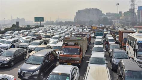 Ban On Registration Of New Vehicles In Bangalore To Curb Pollution