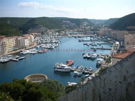 Port De Bonifacio La Corse Du Littoral Territoires Accueil 1er