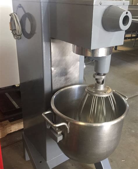 Used Univex 30 Quart M30 Floor Mixer With Bowl And Whip