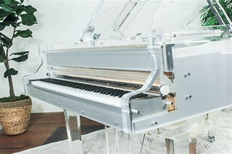 Sonnova Luminos Crystal Clear Acrylic Grand Piano Grand Pianos