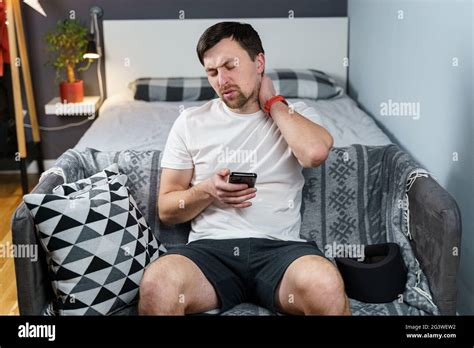 Neck Injury Hi Res Stock Photography And Images Alamy
