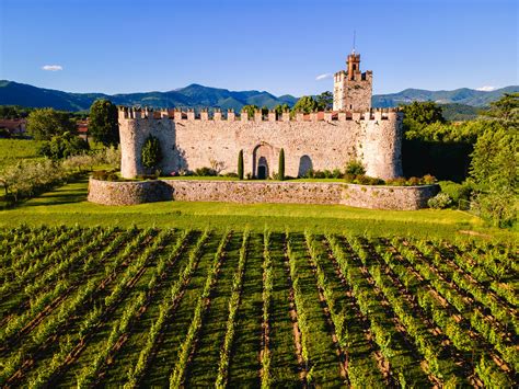 Italys Most Famous Sparkling Wine Producing Areas Franciacorta