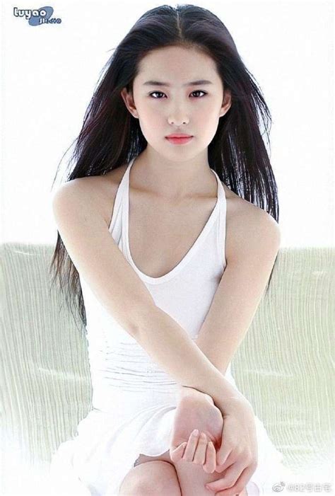 Pin On A Lưu Diệc Phi Crystal Liu《liu Yifei 刘亦菲》