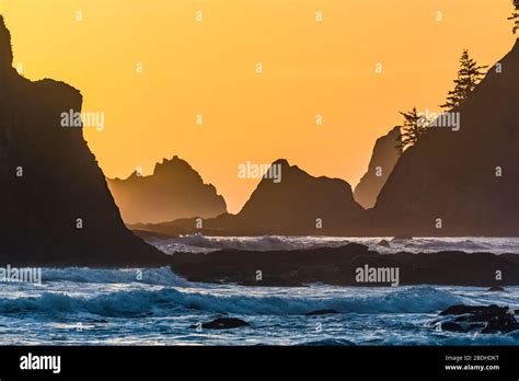 Sunset Among The Sea Stacks On Rialto Beach In Olympic National Park