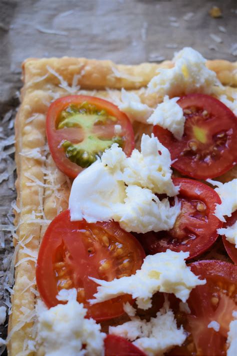 Easy Puff Pastry Tomato Tart Julias Cuisine