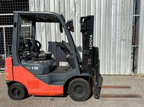 Toyota 1500kg LPG Forklift With 2 Stage Mast And Sideshift Allied