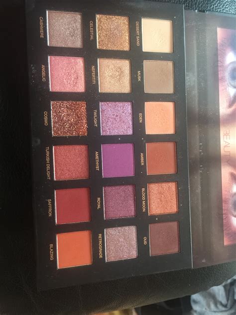 Huda Beauty Desert Dusk Eyeshadow Palette Reviews In Eye Palettes