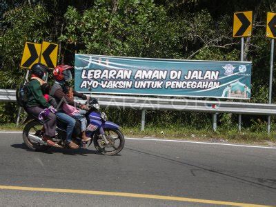 Arus Mudik Lebaran Di Jalan Nasional Kalimantan Tengah Antara Foto