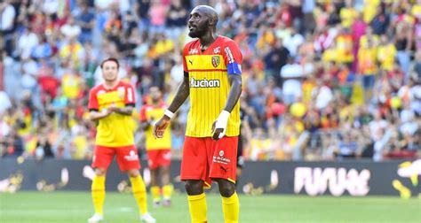 Rc Lens Psg Om Ol Mercato Seko Fofana Ouvre Clairement La Porte