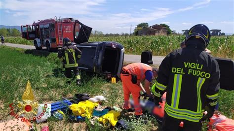 Anziano Perde Il Controllo Della Sua Auto E Si Ribalta In Via Di Bogaia