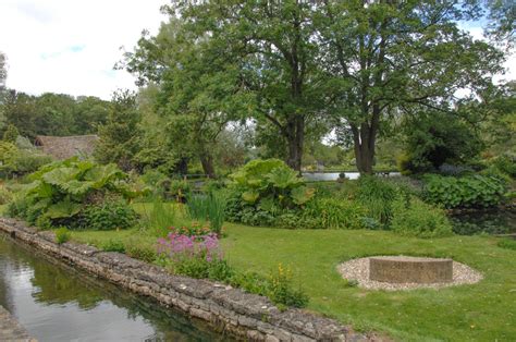 Bibury Trout Farm A Working Trout Farm