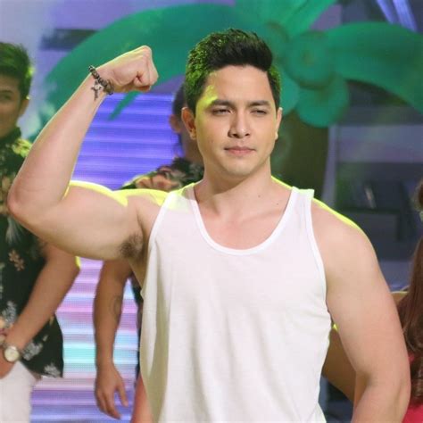 Aldens Opening Prod At Eat Bulaga March 17 2018🔥🔥🔥 Tv Awards Alden Richards Actors