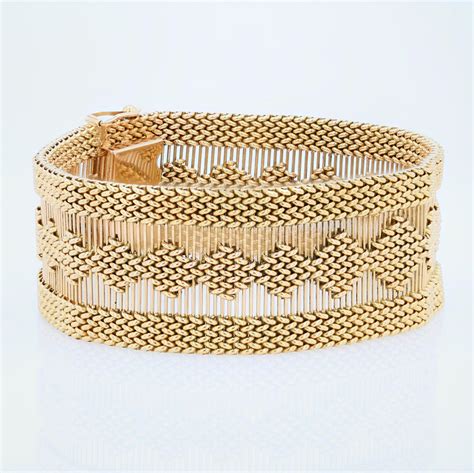 1960s Retro 18 Karat Yellow Gold Woven Bracelet For Sale At 1stdibs