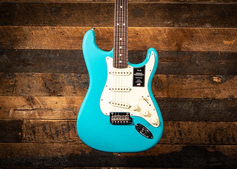 Fender American Pro Ii Stratocaster In Miami Blue 885978577583