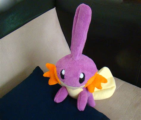 Shiny Mudkip By Shadottie On Deviantart