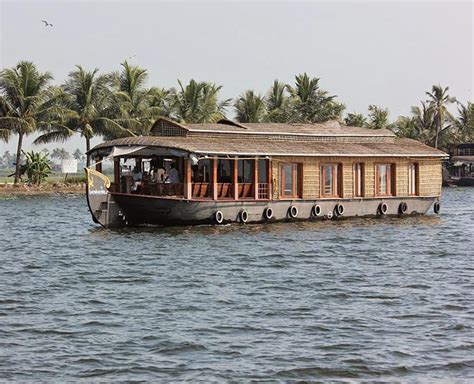 5 Unexplored And Romantic Honeymoon Destinations In Kerala Herzindagi