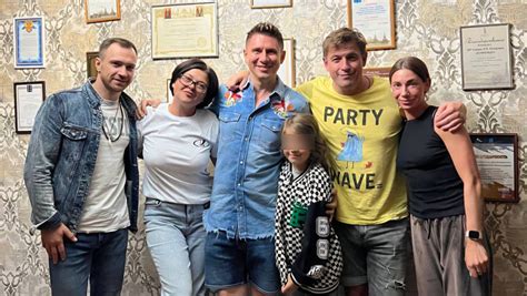 В Торжке заметили комика Тимура Батрутдинова - ТИА