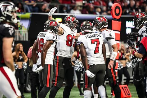 Bucs Move To The Brink Of Clinching The Nfc South Title Bucs Report