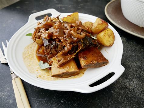 Guinness Beef Short Ribs Casserole Kevin Dundon Online Cookery Courses