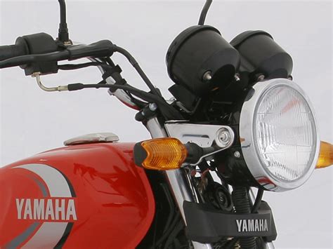 YB125 | YAMAHA A perennially fashionable retro look