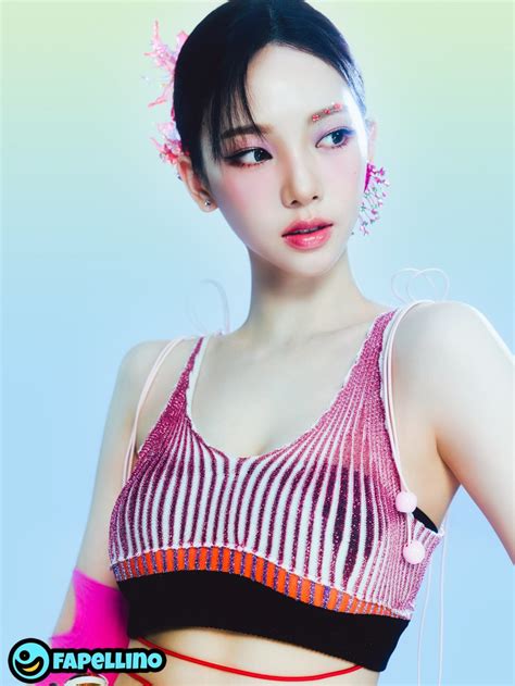 Karina Aespa Karinamasfina Katarinabluu Nude Leaks OnlyFans Photo 2 Fapellino