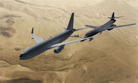 Boeing Tanker Plane Makes First Flight. Boeing 39;s first fully equipped KC