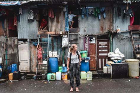 Dharavi Slum In Mumbai: A Complete Guide