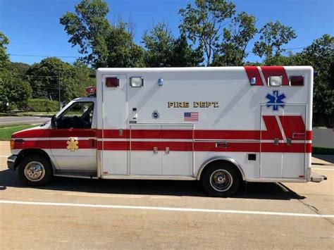 2003 Horton Ford E 450 Type Iii Ambulance Used Truck Details