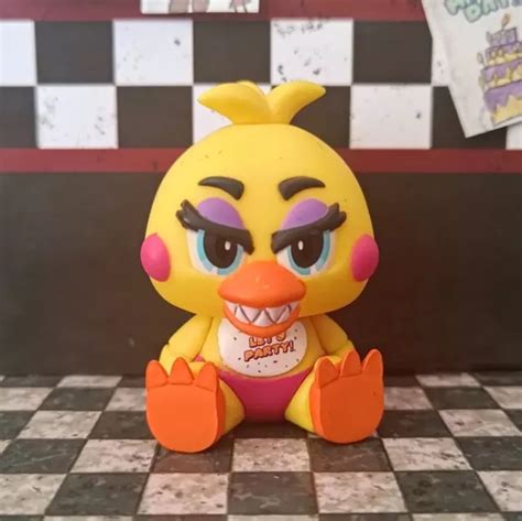 FIVE NIGHTS AT Freddy’s FNaF Toy Chica Beaked Walmart Exclusive Funko Mini £69.99 - PicClick UK
