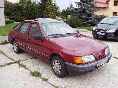 Ford Sierra technical specifications and fuel economy
