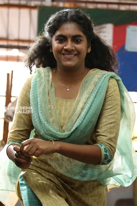 Nimisha Sajayan Actress Photos Stills Gallery