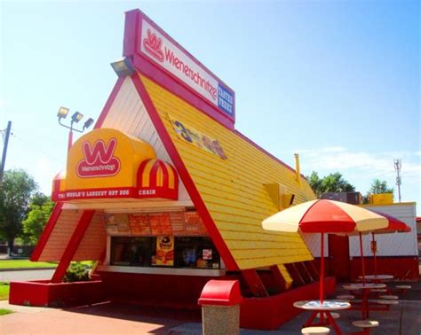 Wienerschnitzel | Santa Monica