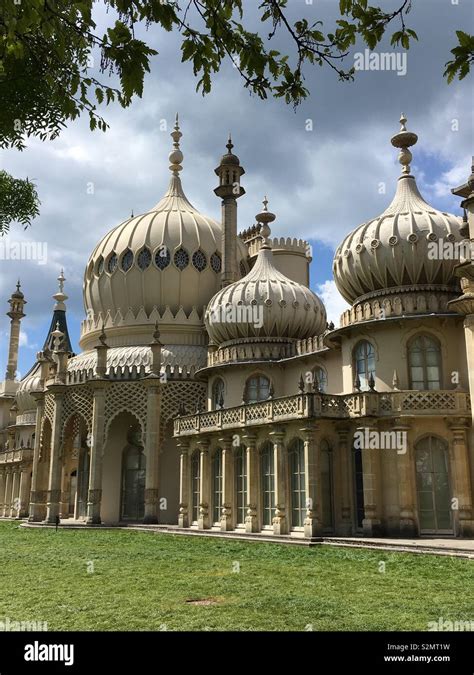 Royal Pavilion Gardens, Brighton Stock Photo - Alamy