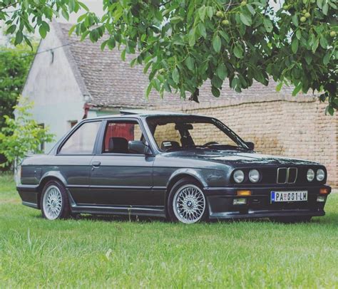 15 Best Bmw E30 Mtech 1 Delphin Metallic 1987 Images On Pinterest Bmw E30 Metallic And Automobile