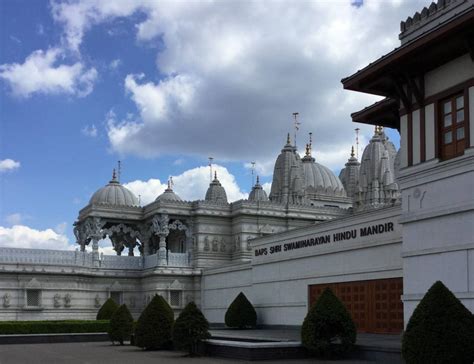 Neasden Temple Visit Irish In Britain