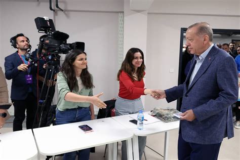 Turkish President Recep Tayyip Erdogan Votes In Istanbul Middle East