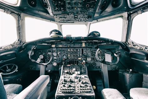 DC-8 Cockpit Foto & Bild | luftfahrt, oldtimer-flugzeuge, verkehr & fahrzeuge Bilder auf ...