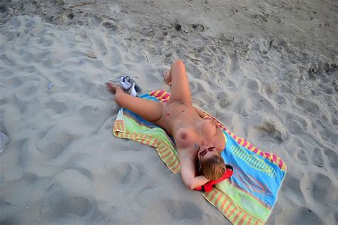 Naked Chrissy Shesfreaky