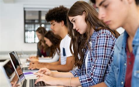 Comment intégrer une grande école de commerce après le bac