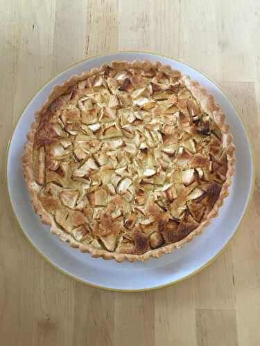 Tarte amandine aux pommes de Cyril Lignac de Ma cuisine pas à pas et