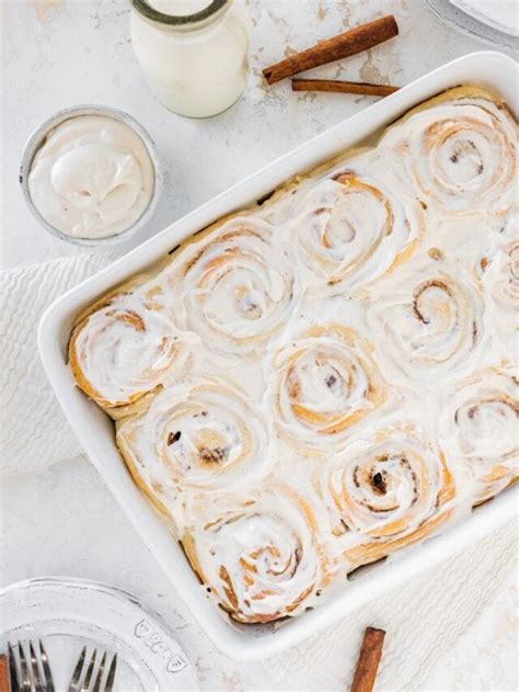 Fluffy Cinnamon Rolls Eating Bird Food