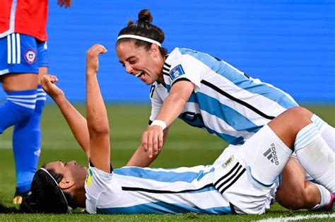 Con la barilochense Mayorga como titular Argentina goleó a Chile en un