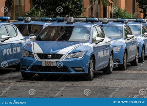 Italian police cars editorial stock image. Image of editorial - 136742944