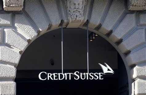 Credit Suisse Shares Tumble Again Sentiment Remains Fragile Reuters